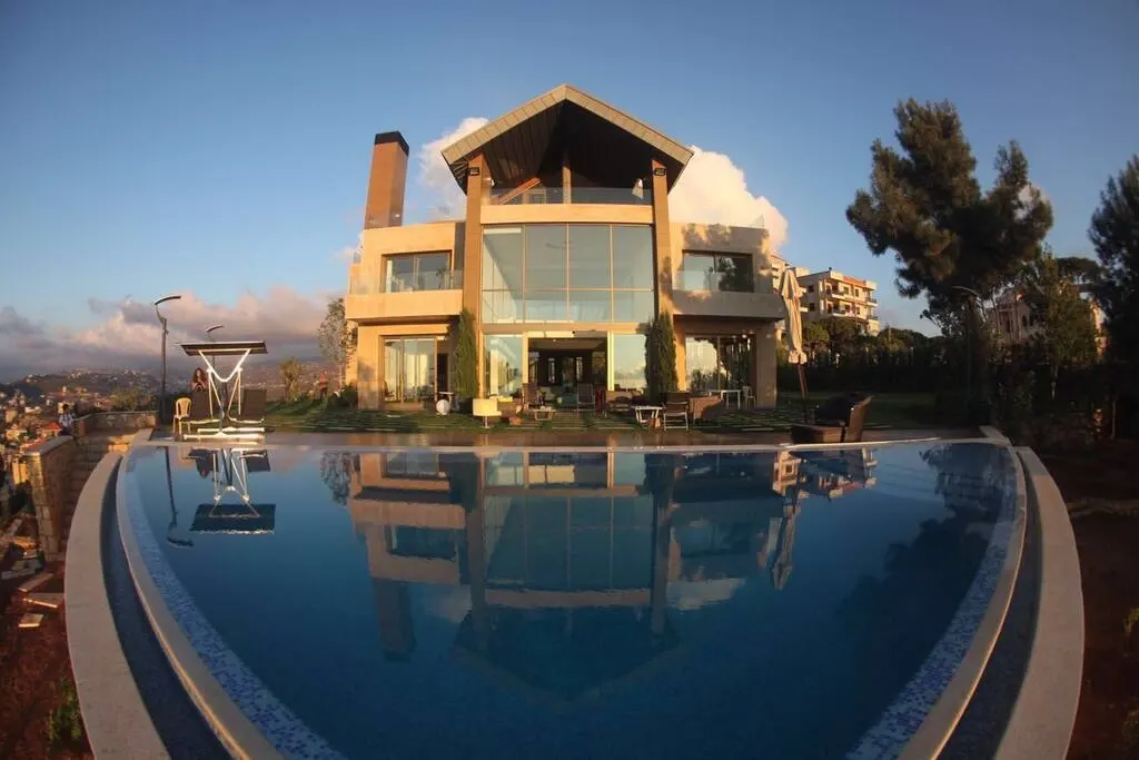 Villa K